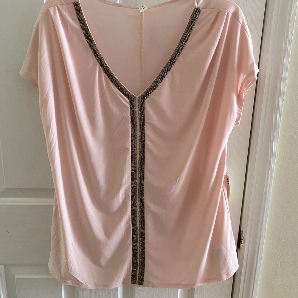 Pale pink top